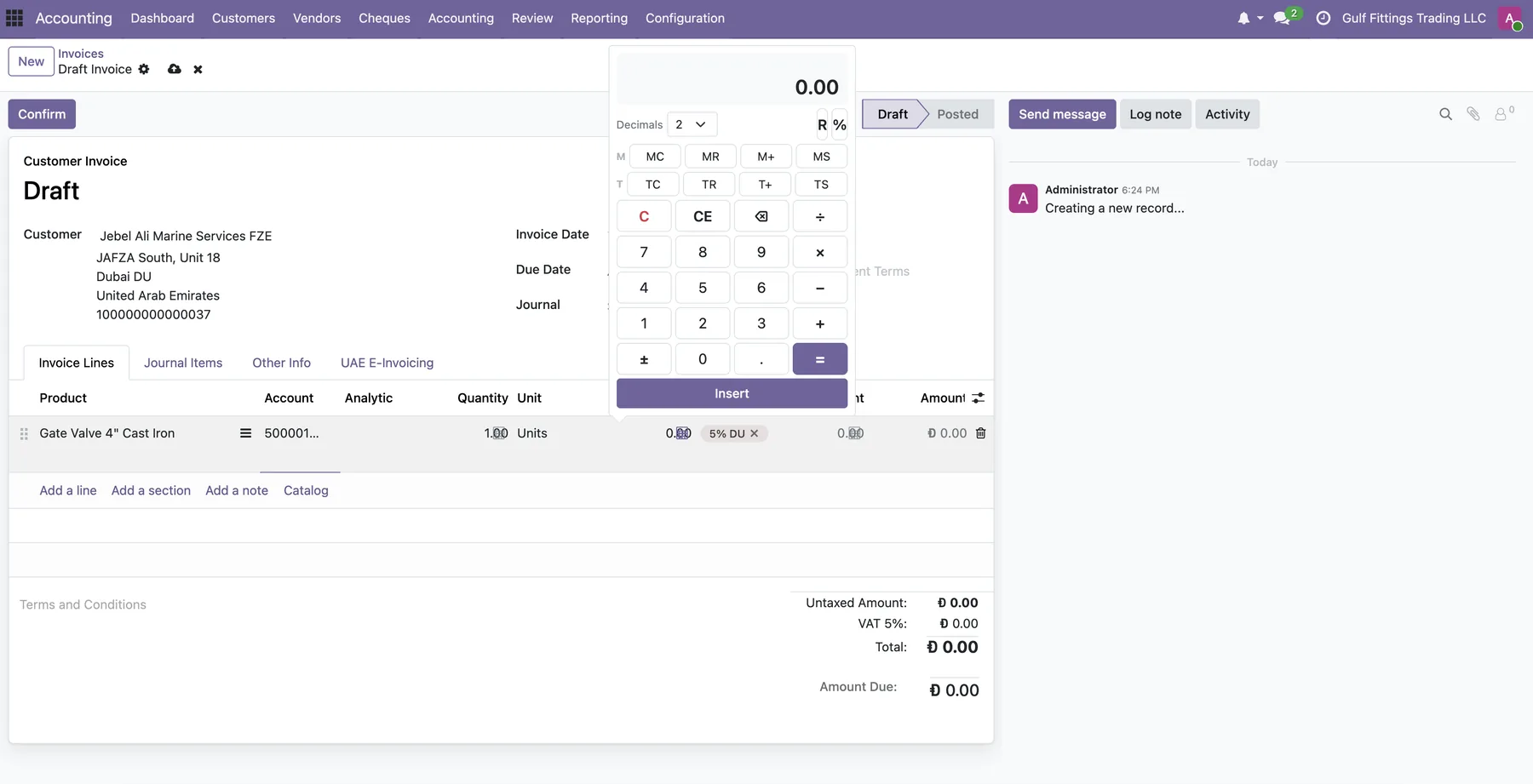 Odoone in-field calculator opened over an invoice amount in Odoo, with memory keys, decimals control and an insert button that writes the result into the field.